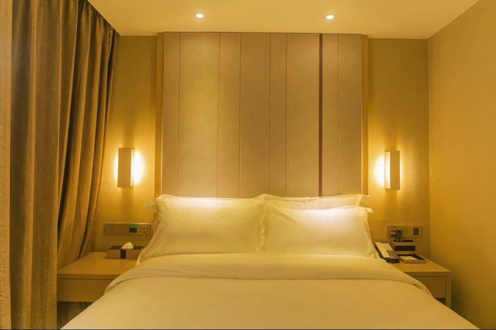 Guangzhou Colorful Days Hotel Ngoại thất bức ảnh